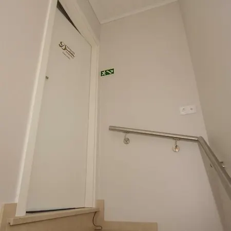 Ferhouse Dreams-farilhoes Appartement *