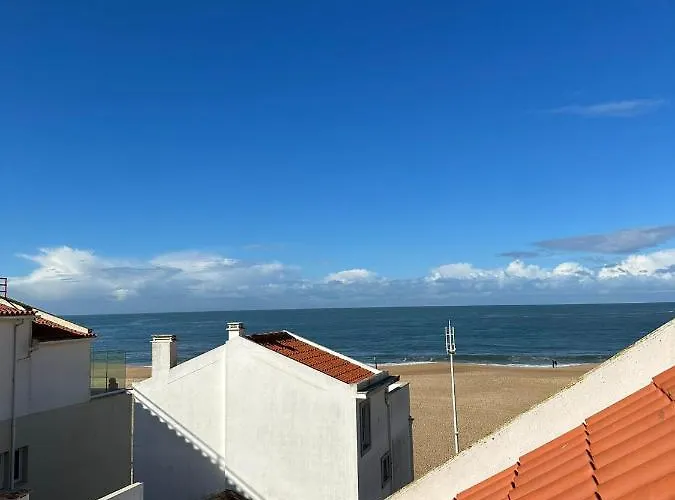 Ferhouse Dreams-farilhoes Apartment Nazaré